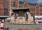 2012-09-08-1433-07-a  Organ in front of Amasterdam Central station